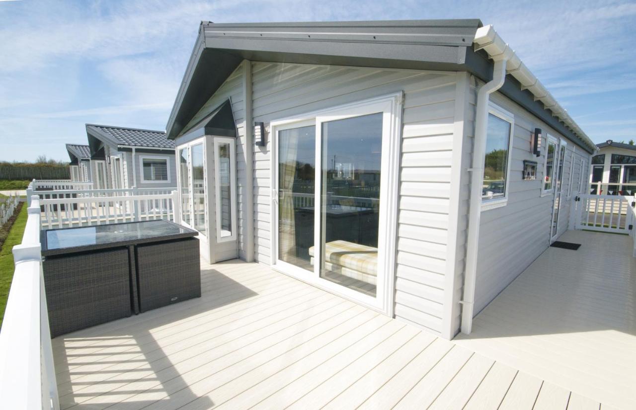 Carlton Meres Holiday Park Rendham Habitación foto